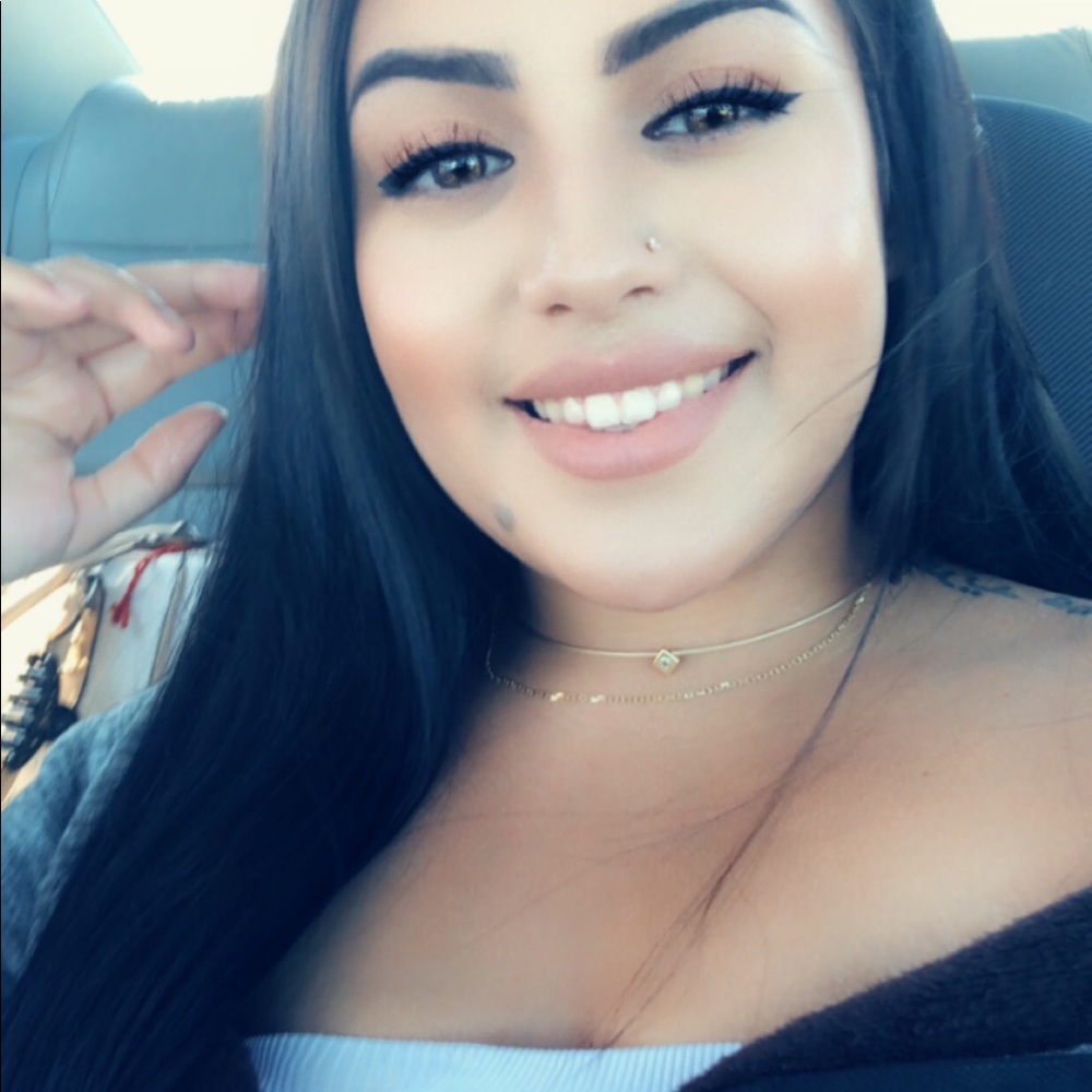 Meet your Posher, Samantha